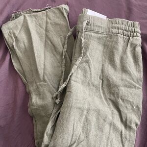 NWT Old Navy Olive Green Women’s Pants